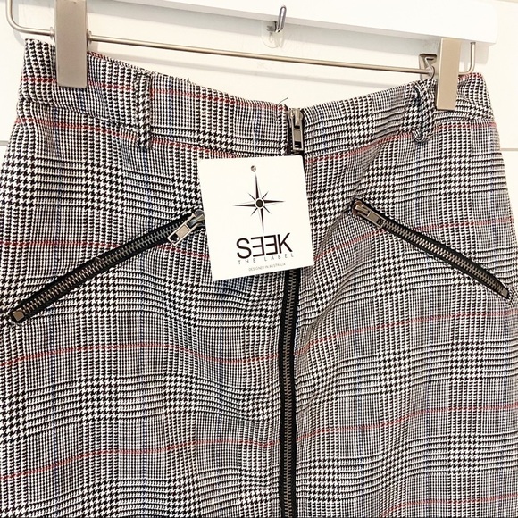 NEW SEEK The Label | Y2K 2000’s Inspired Plaid Mini Skirt size M - Picture 4 of 8